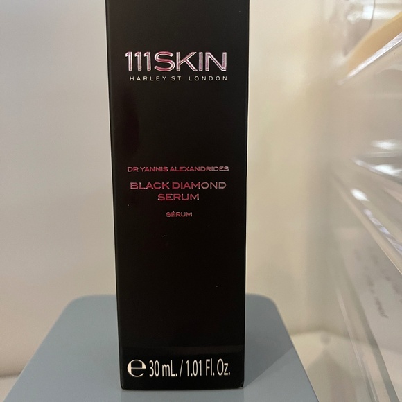 111SKIN: NEW / UNUSED Black Diamond Serum 30mL - Picture 1 of 4